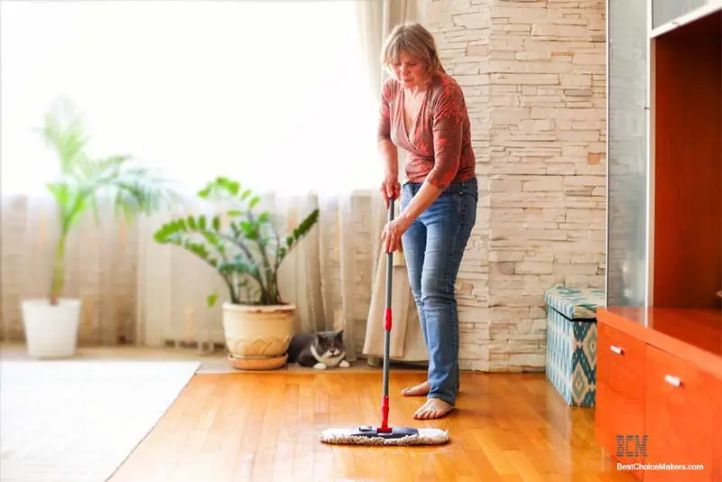 how to clean polyurethane wood floors