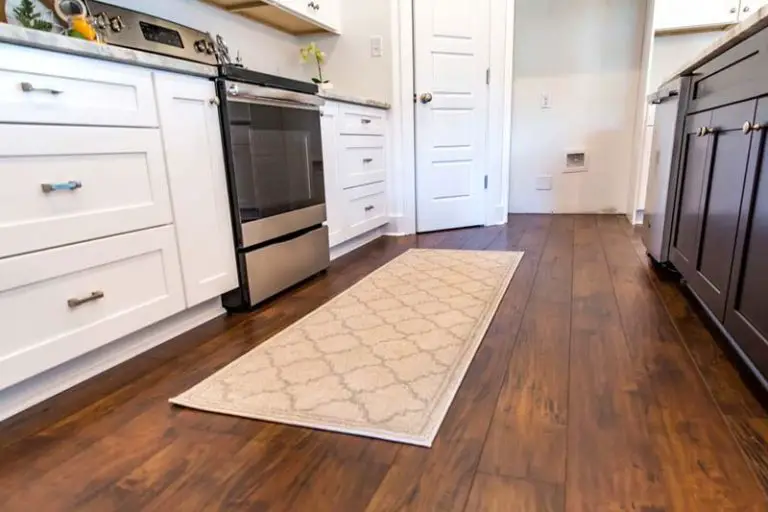 The Best Kitchen Rugs For Hardwood Floors Top Picks Of 2022   Best Rugs For Kitchen Wood Floors 768x512 